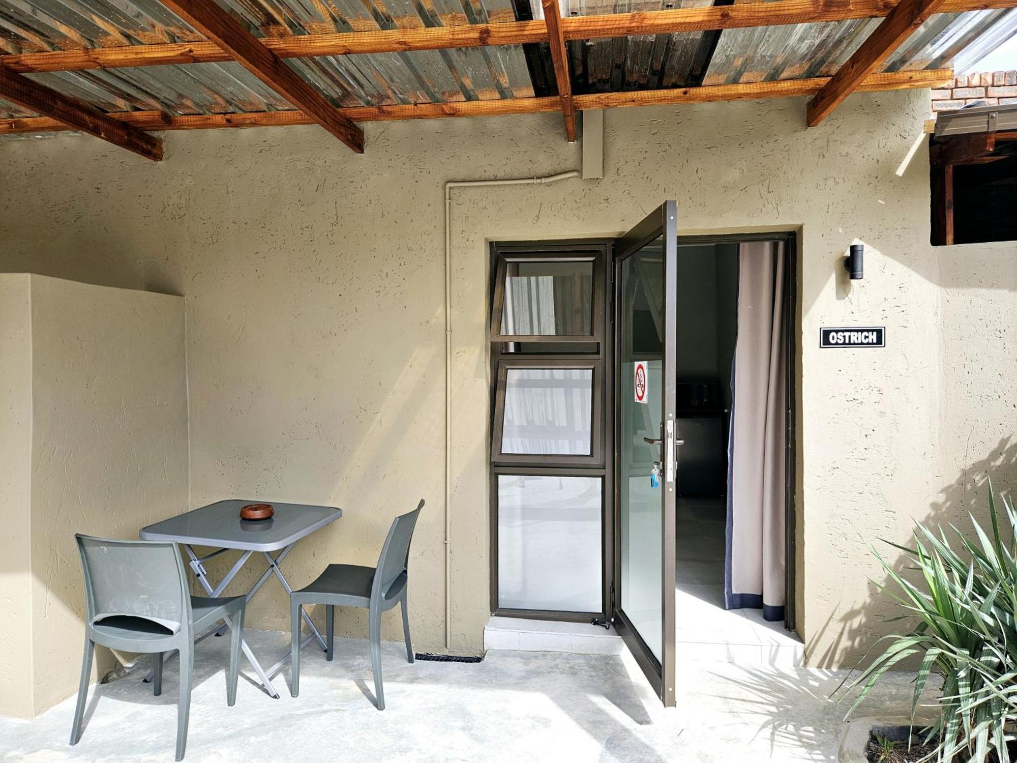 Bosveld In Die Stad 2 Guesthouse 阿尔伯顿 外观 照片