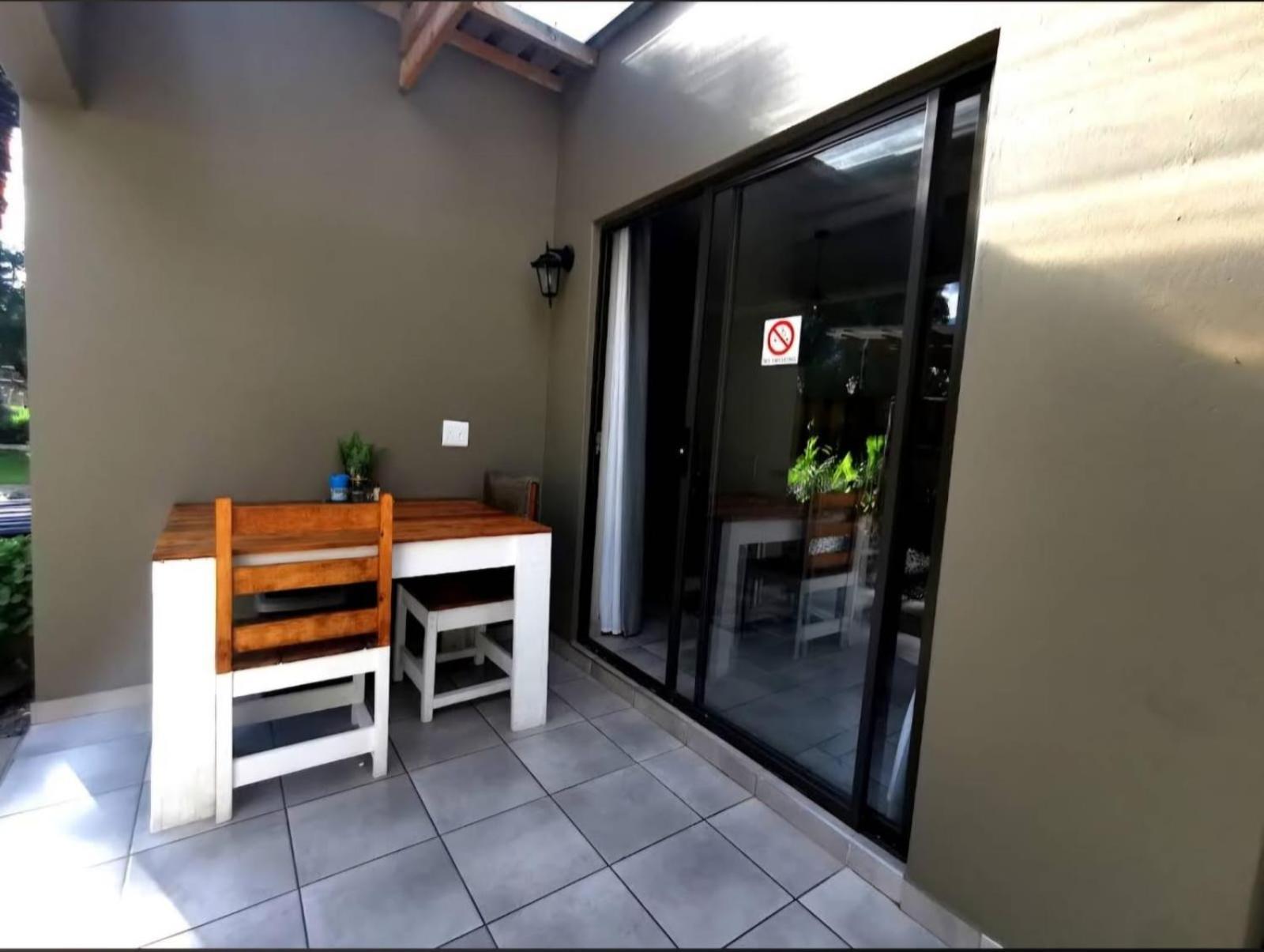 Bosveld In Die Stad 2 Guesthouse 阿尔伯顿 外观 照片