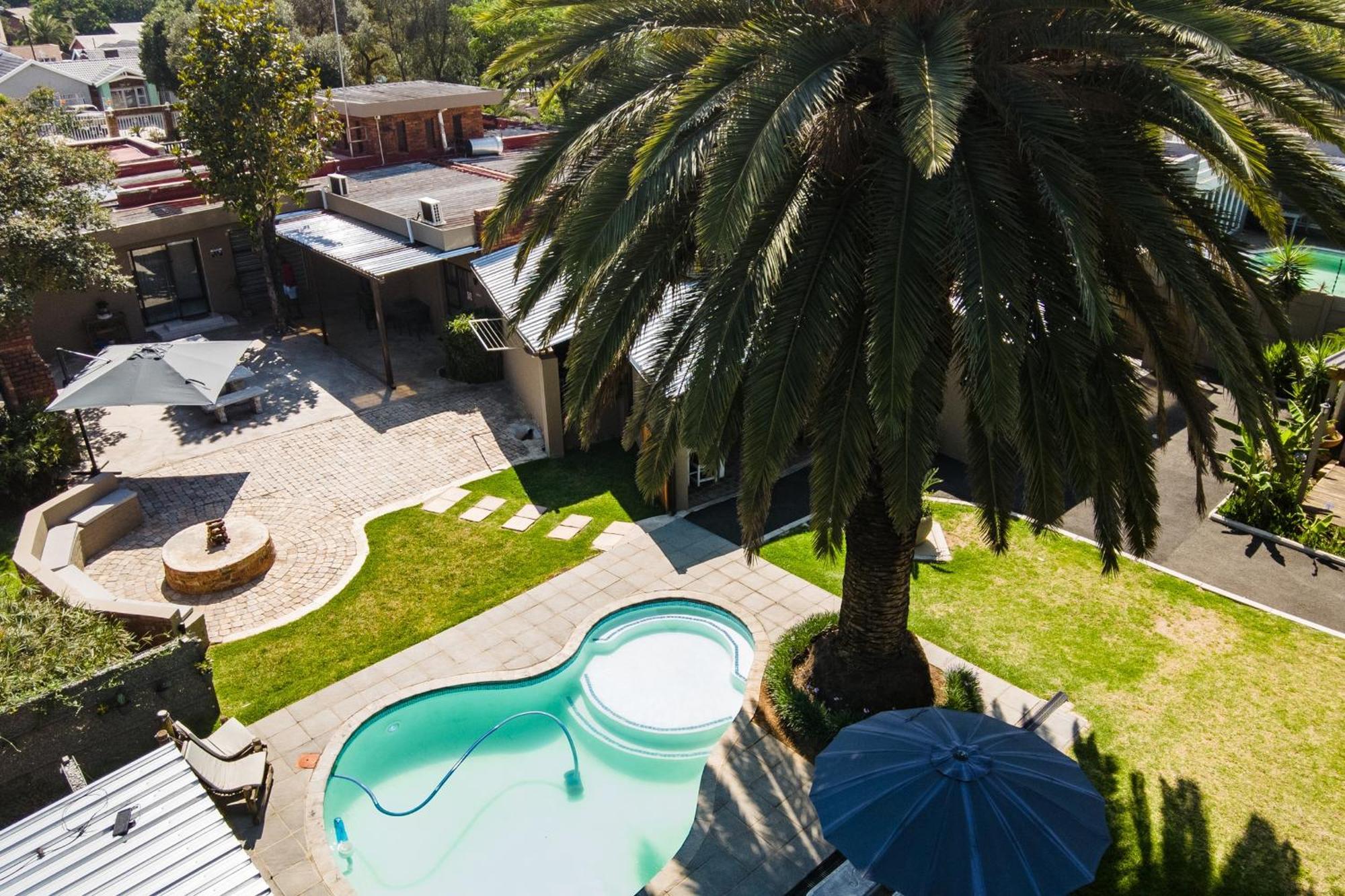 Bosveld In Die Stad 2 Guesthouse 阿尔伯顿 外观 照片