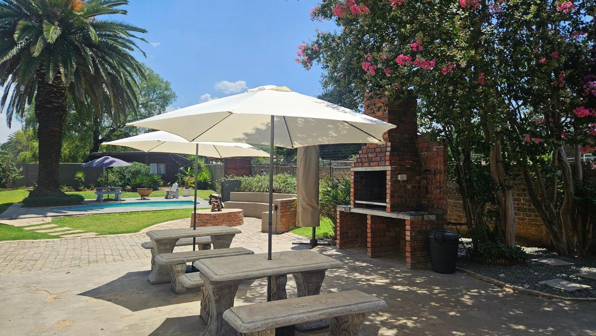 Bosveld In Die Stad 2 Guesthouse 阿尔伯顿 外观 照片